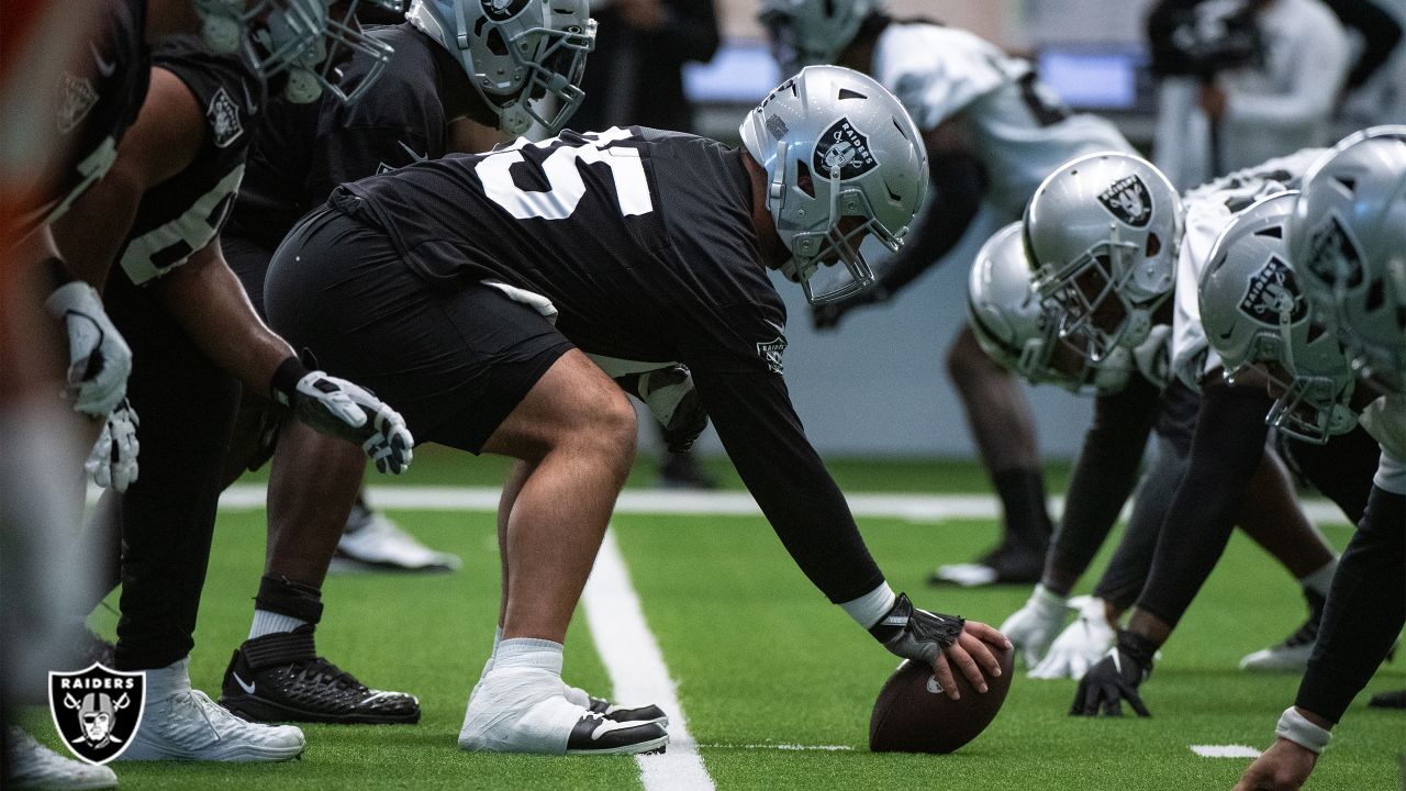 Raiders LT Kolton Miller not ranked among top-20 offensive tackles heading  into 2021