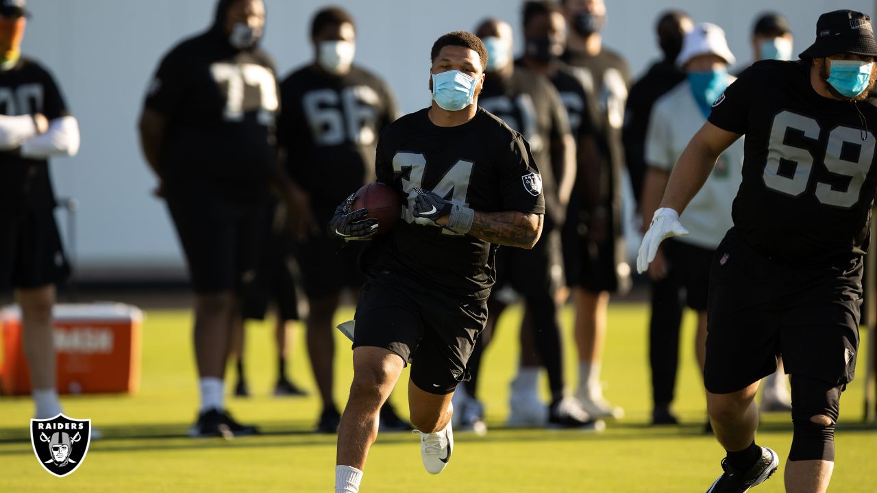 Johnathan Abram Raiders GIF - Johnathan Abram Raiders 24 - Discover & Share  GIFs