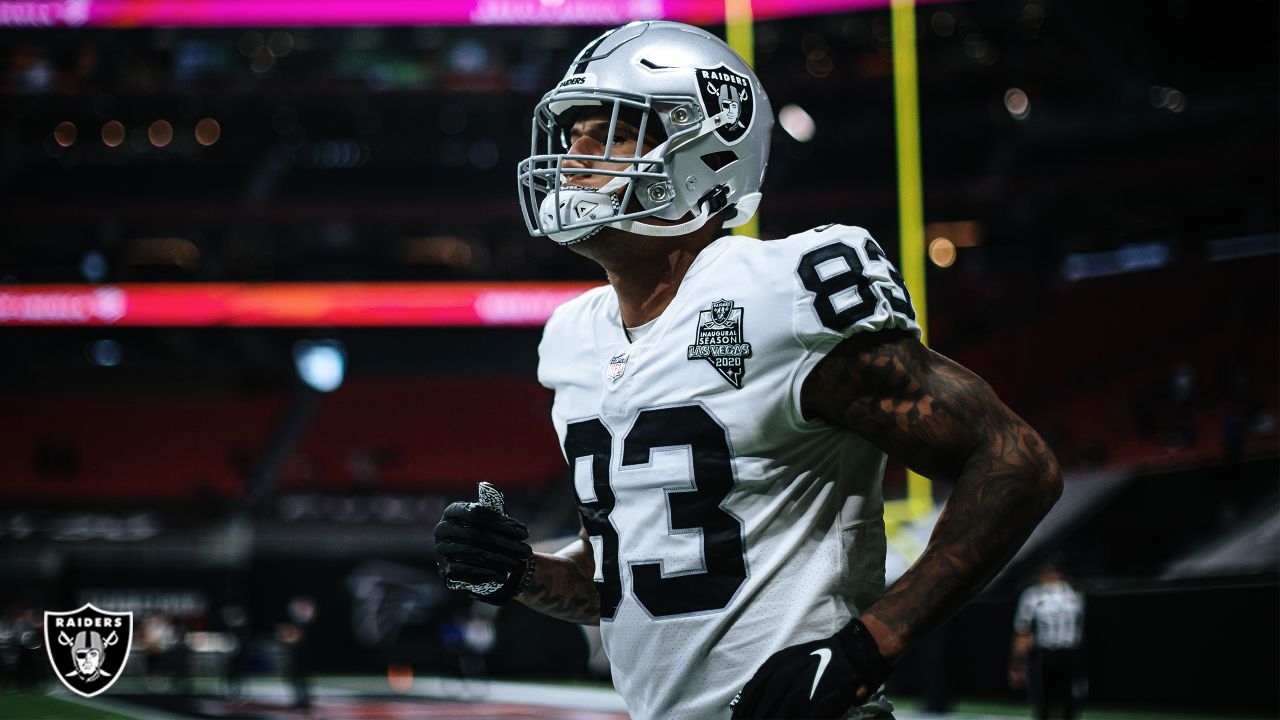 Tight end (83) Darren Waller of the Las Vegas Raiders warms up