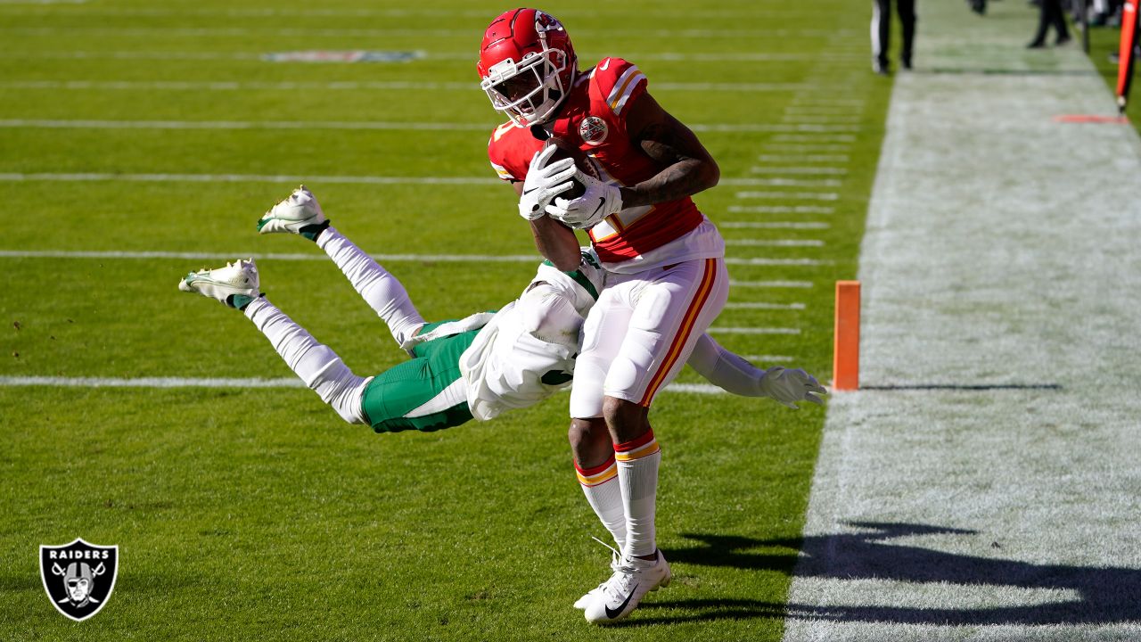 Photos: New Raiders WR Demarcus Robinson