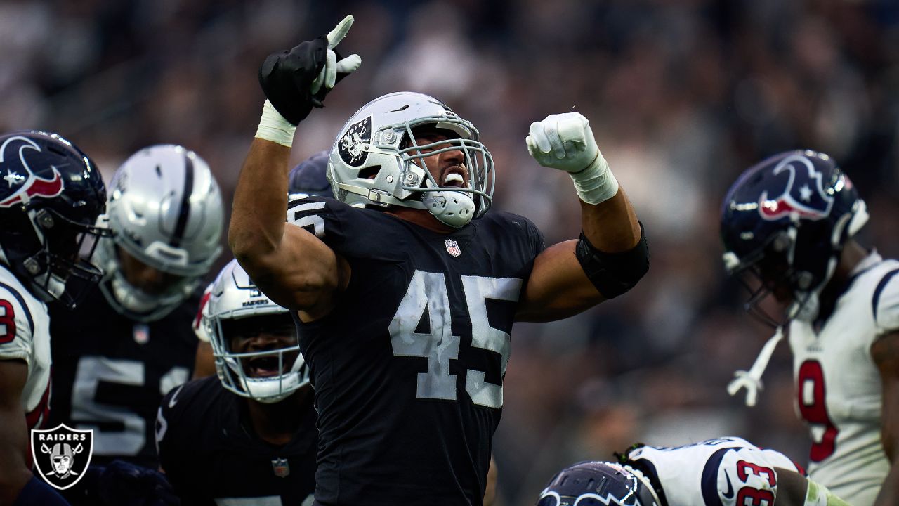 Josh Jacobs is Luckily Back with the Raiders and Immediately Soars Up 2023  Fantasy Football Draft Boards - Bleacher Nation