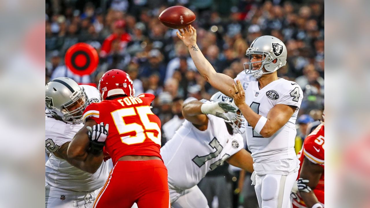 A History Of The Raiders And Chiefs Rivalry Through The Years