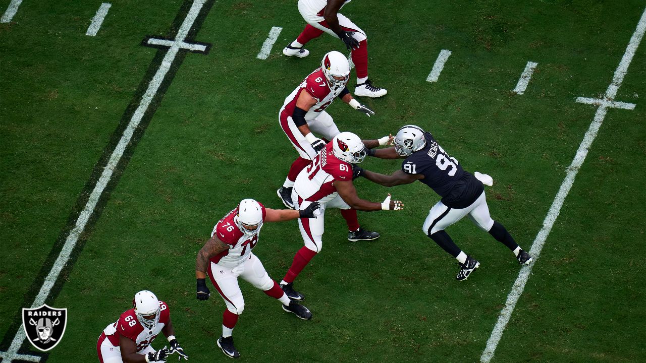 Las Vegas Raiders safety Duron Harmon (30) plays against the Tennessee  Titans during an NFL football game Sunday, Sept. 25, 2022, in Nashville,  Tenn. (AP Photo/John Amis Stock Photo - Alamy