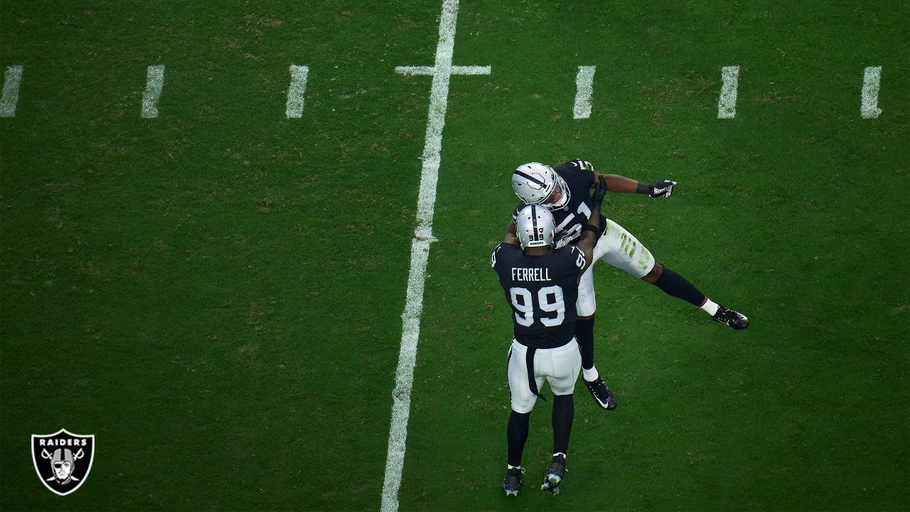 Las Vegas Raiders defensive end Clelin Ferrell (99) gets set on