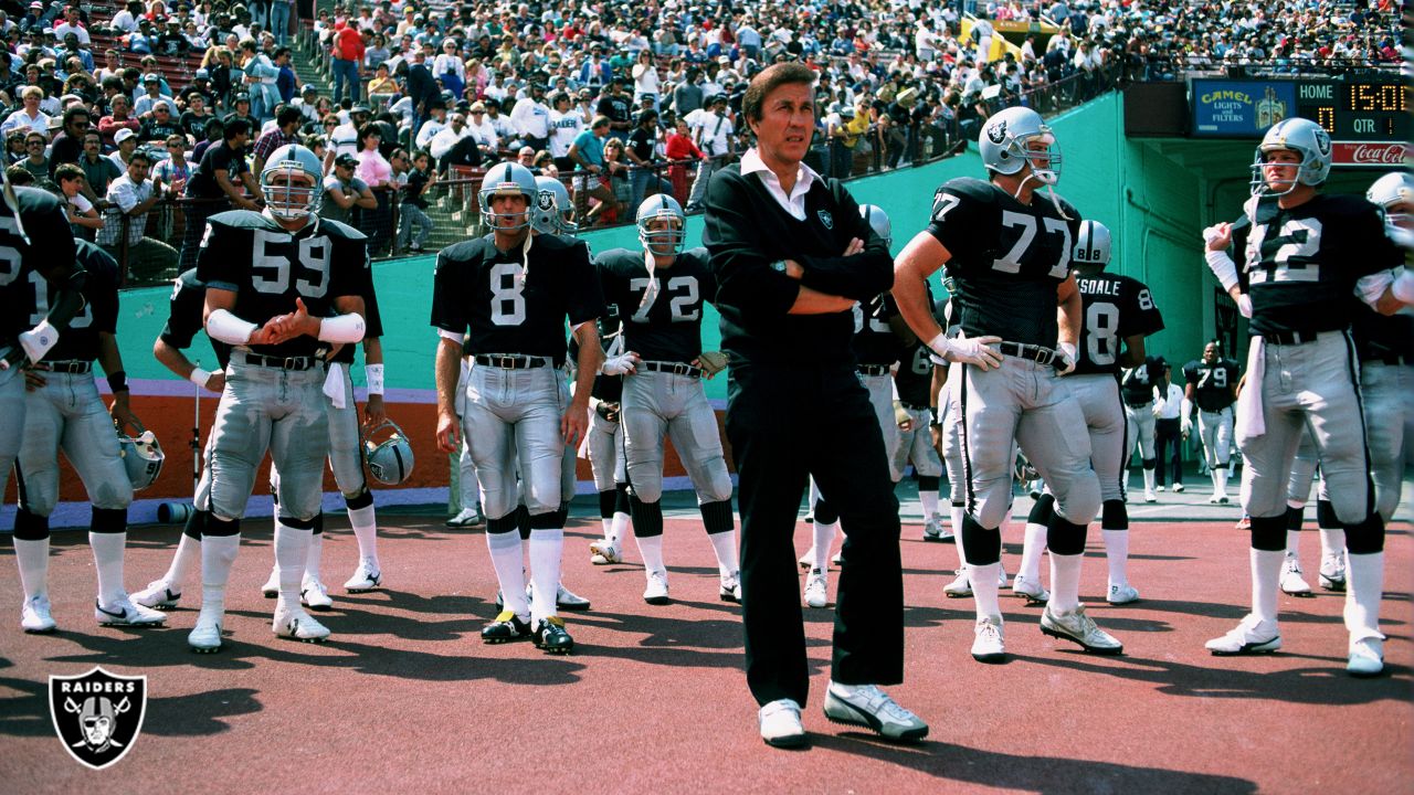 Photos: Tom Flores' trailblazing coaching career with the Raiders