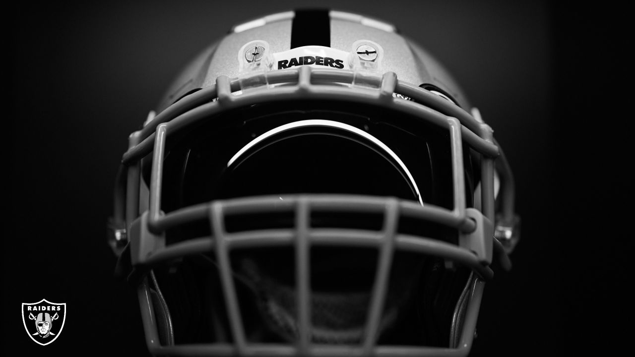 Silver and Black and White: Preseason Week 3 vs. Patriots