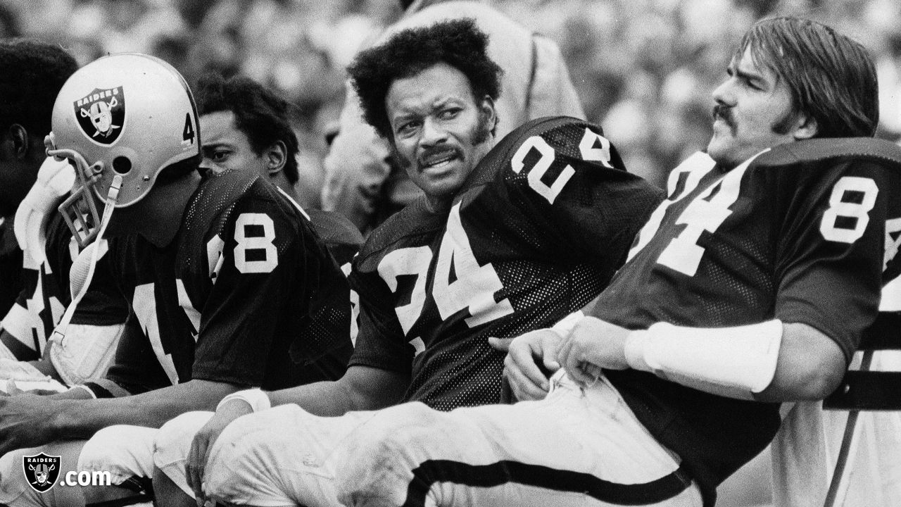 Raiders Great Willie Brown Dies at 78 - Sports Illustrated Las Vegas Raiders  News, Analysis and More