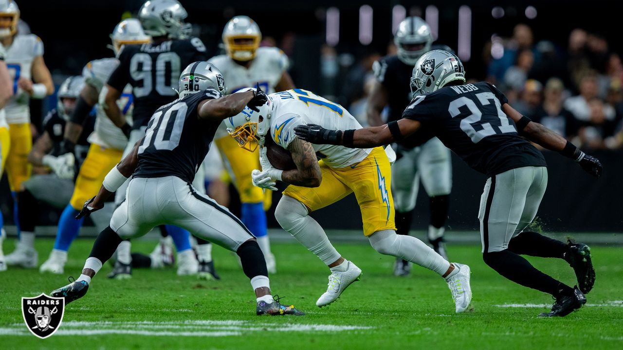 Las Vegas Raiders safety Duron Harmon (30) runs during an NFL football game  against the Los Angeles Rams, Thursday, Dec. 8, 2022, in Inglewood, Calif.  (AP Photo/Kyusung Gong Stock Photo - Alamy