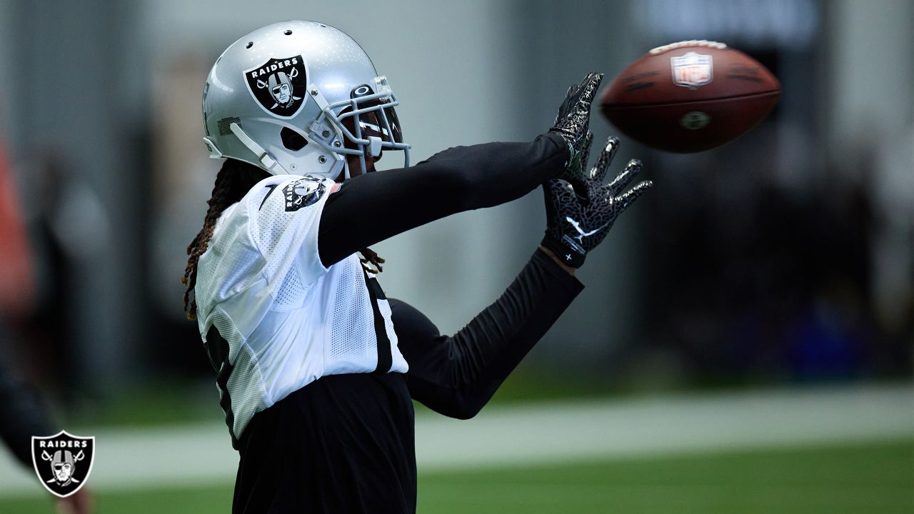 Oakland Raiders Quarterback Derek Carr throws a pass during practice at  their training facility in Napa Valley, Calif., August 7, 2018. The Raiders  invited Travis Air Force Base Airmen to attend camp