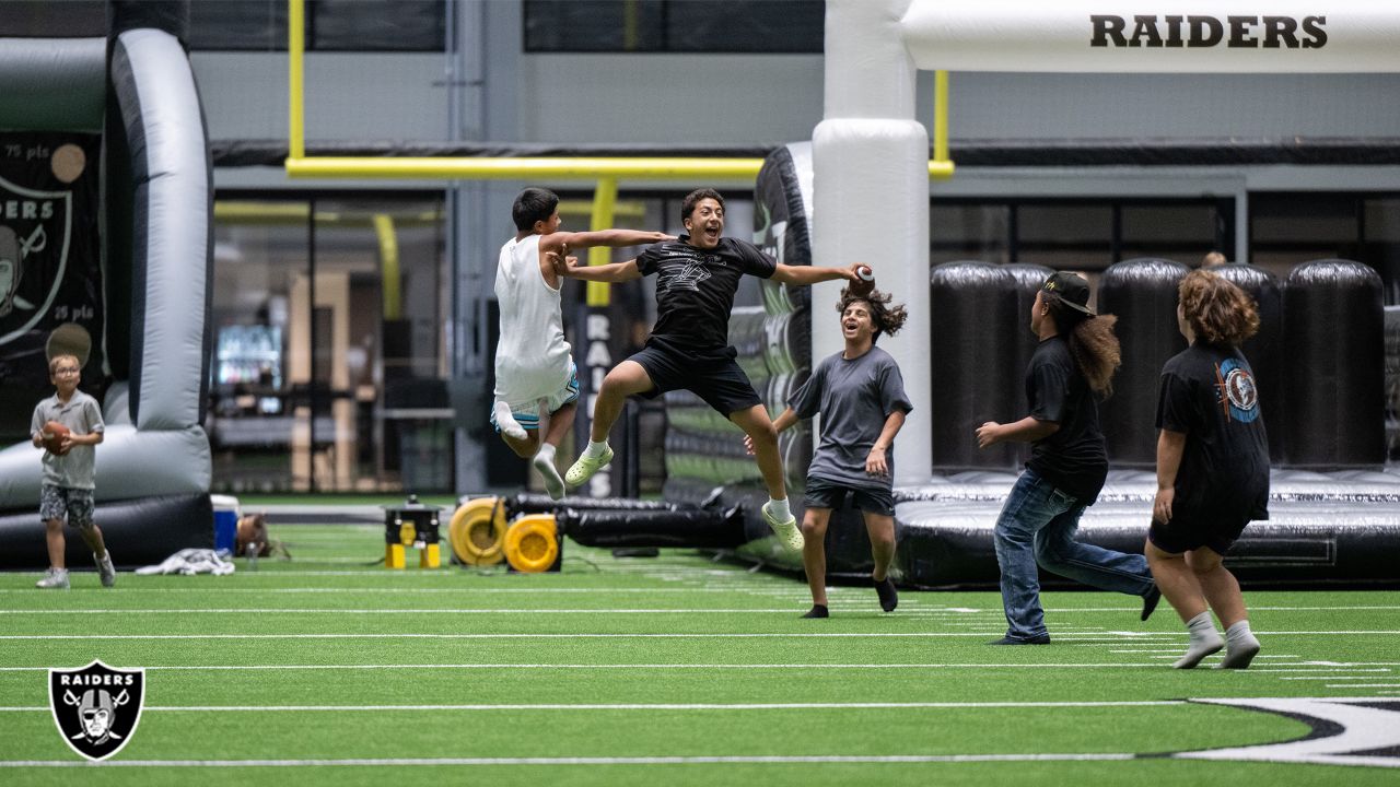 Photos: Raiders host a Week 1 vs. Broncos watch party