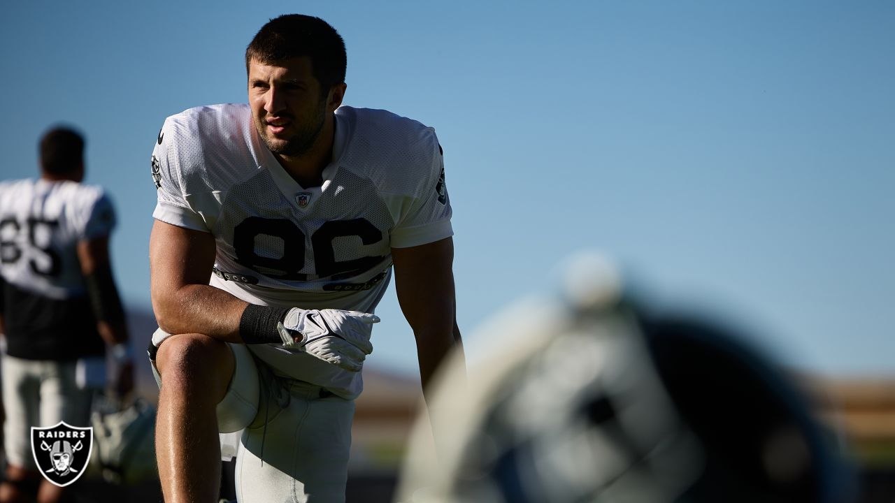 Previewing the Raiders Tight End Group Ahead of Training Camp – Planet  Raiders