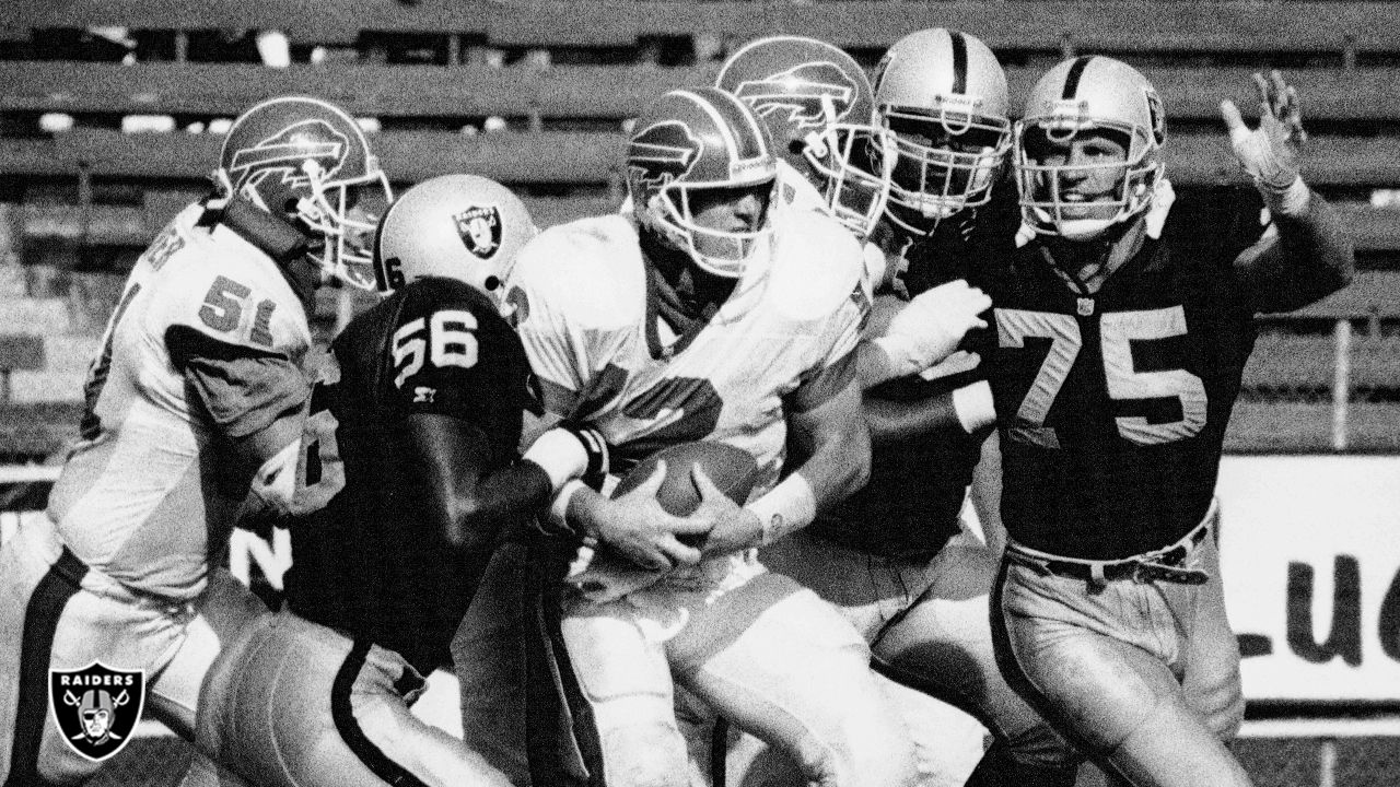 Raiders news: Howie Long to be honored with special award - Silver