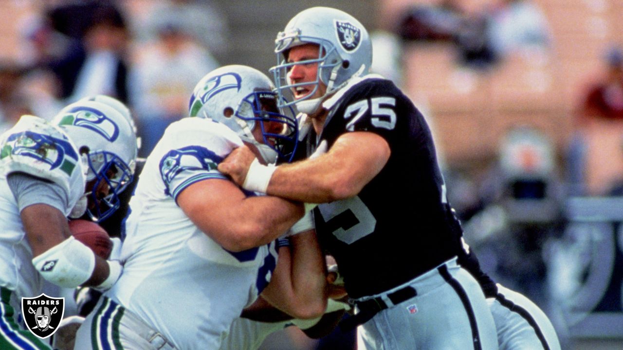 On This Date in Raiders History: Howie Long inducted into the Hall of Fame