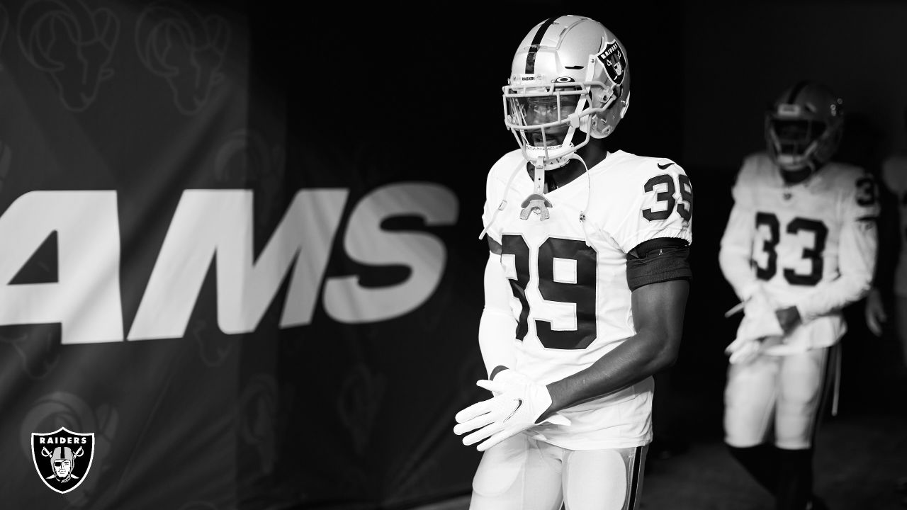 Raiders re-sign T Devery Hamilton, release CB Rasul Douglas