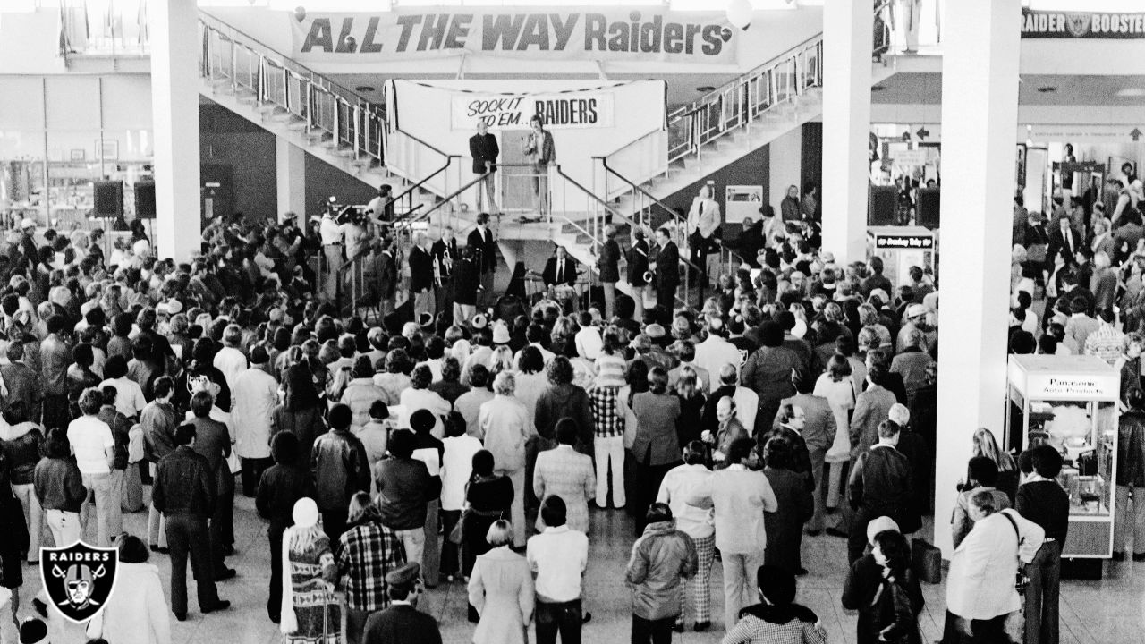 Picking the Raiders' greatest Super Bowl moment (Hint: Bourbon Street was  involved) – The Mercury News