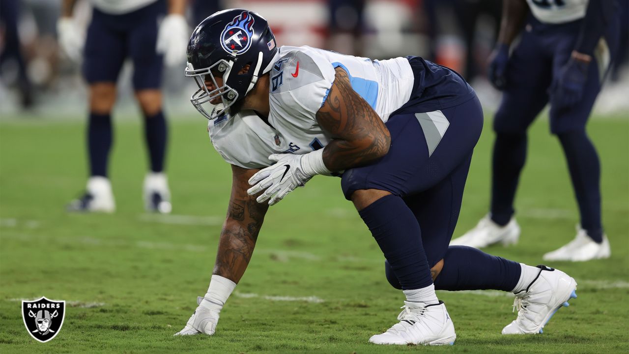 Titans DL Kyle Peko Draws Inspiration From Wife's Courageous Cancer Fight