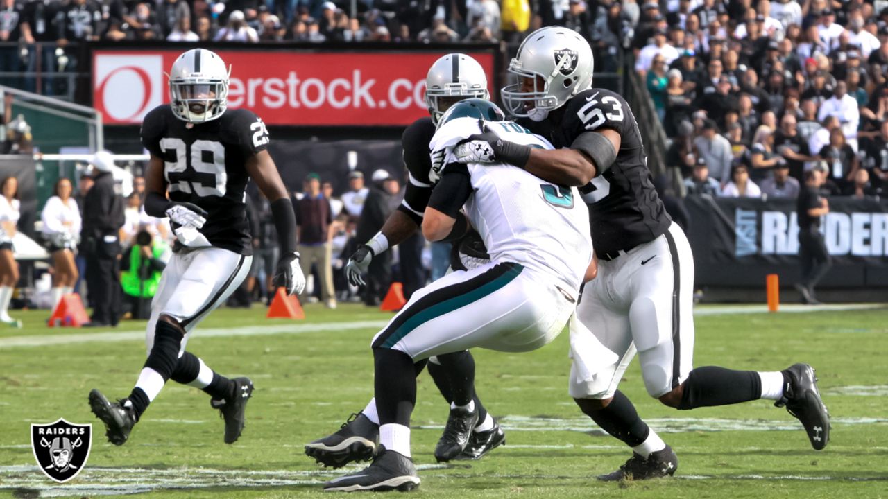 NFL - The Oakland Raiders vs. Philadelphia Eagles on Christmas! #OAKvsPHI  