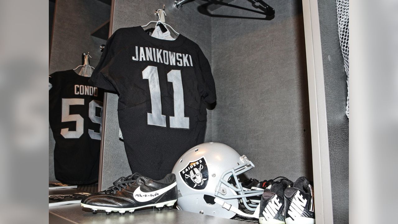 Kicker Sebastian Janikowski Continues to Re-Write Raiders Record Books