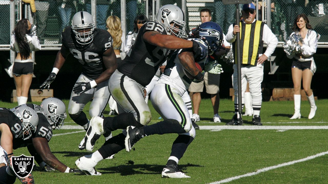 Pro Bowl DE Richard Seymour leads Raiders' workout - The San Diego