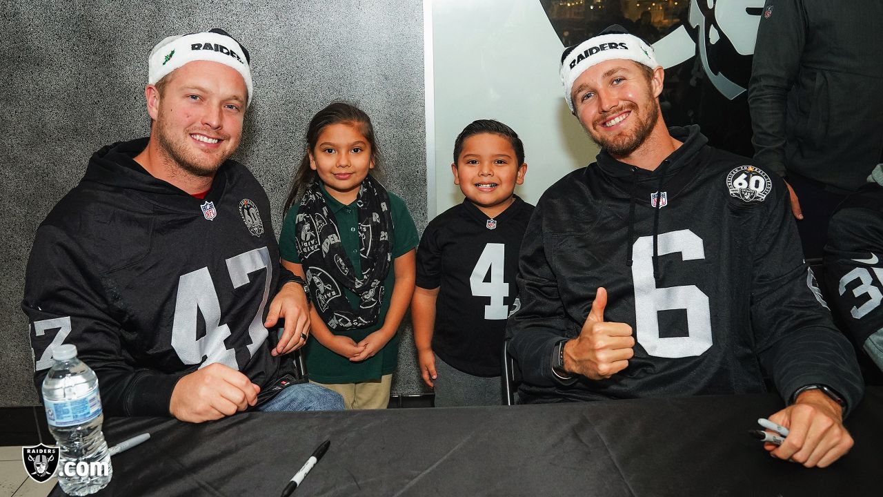 Raiders alumni support Toys for Tots drive at Raider Image