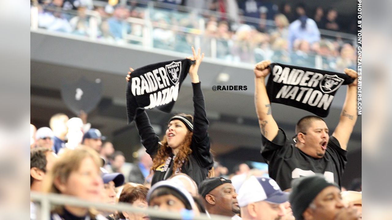 Raider Nation heads to Dallas for Thanksgiving — PHOTOS, Raiders News