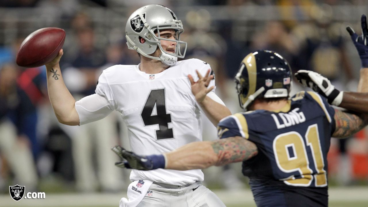 Photo: Oakland Raiders vs St. Louis Rams - SLP2014113008 