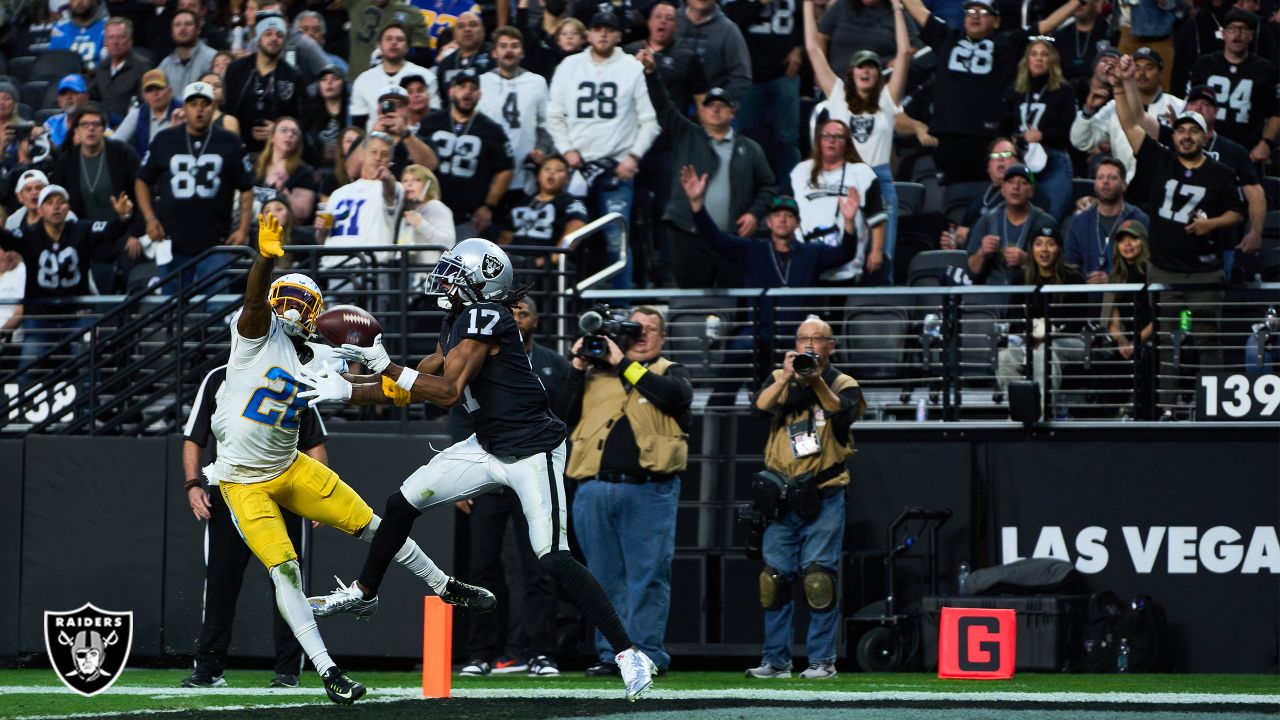 Raiders-Rams Week 14 Thursday Night Football: Josh Jacobs, Davante Adams  need to stay hot - Silver And Black Pride