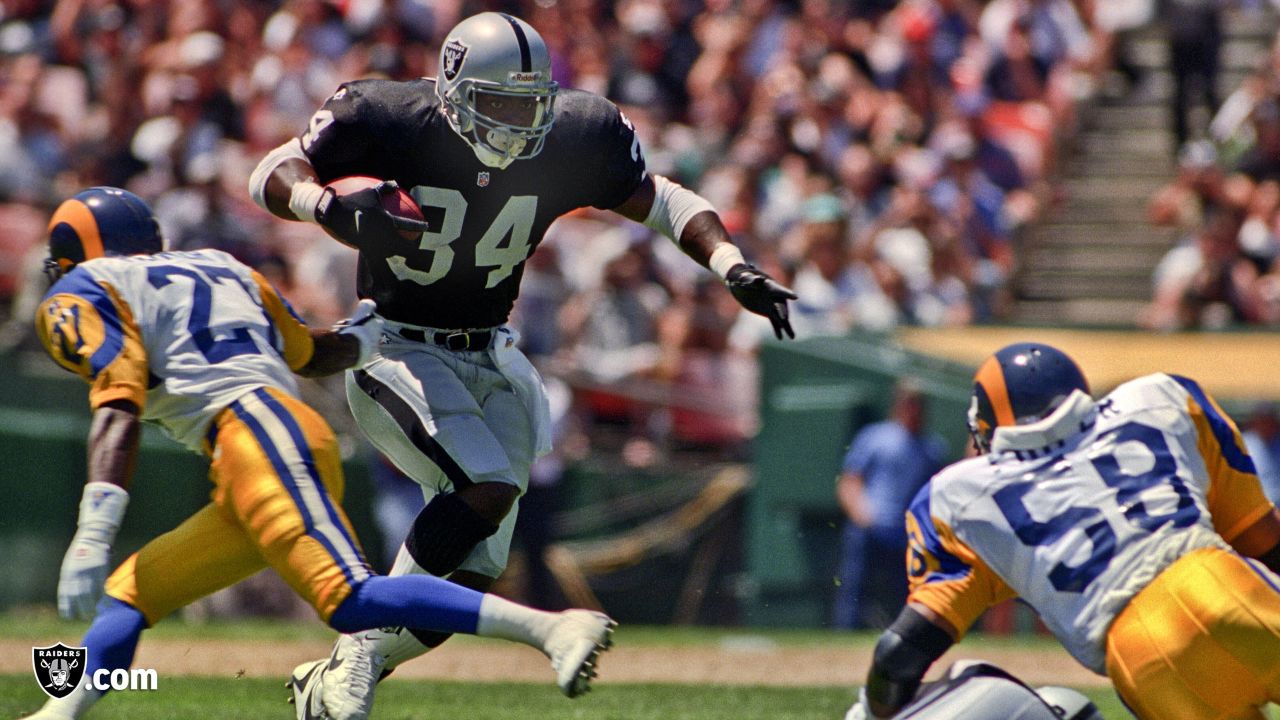 NFL on ESPN - FINAL: The Oakland Raiders beat the St. Louis Rams, 18-3.