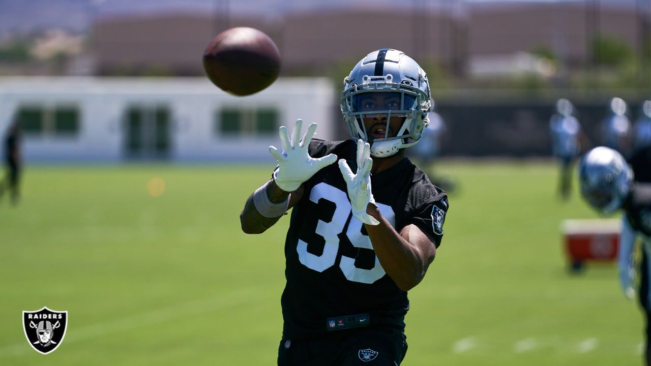 Position Battle: Previewing the Raiders defensive backs for 2021 in photos