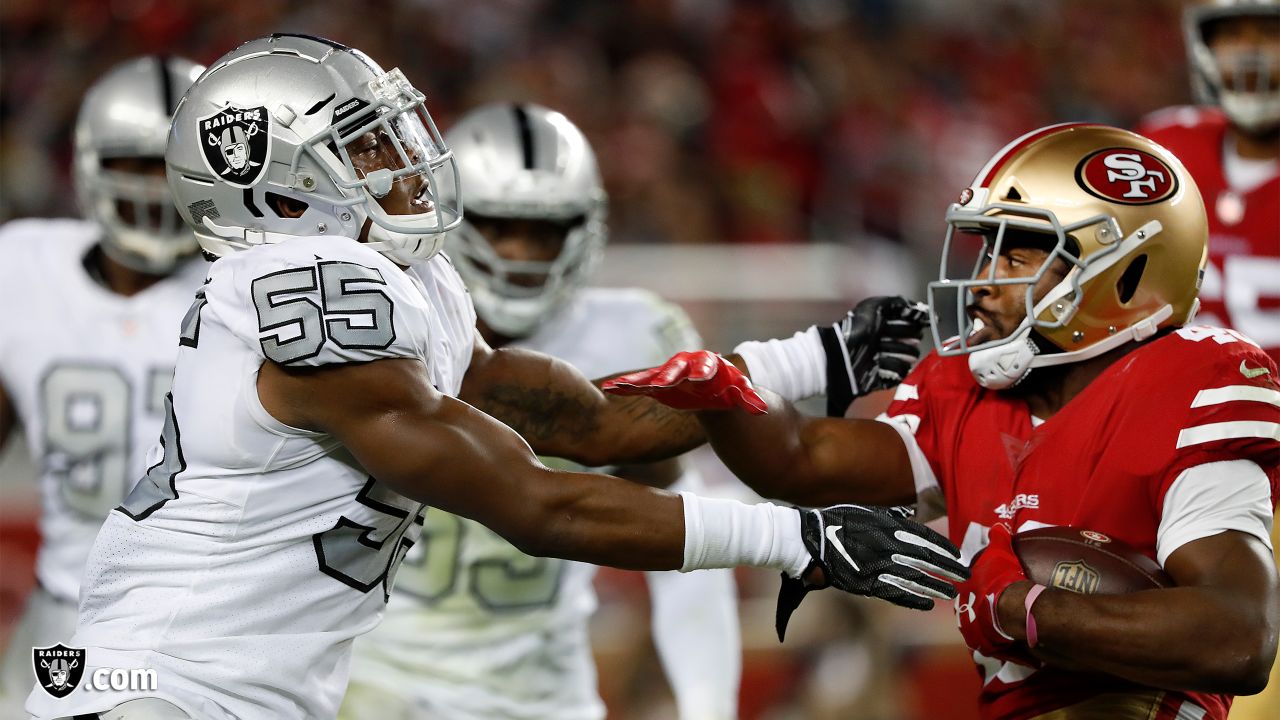 Raiders middle linebacker Marquel Lee (55) and Cincinnati Bengals