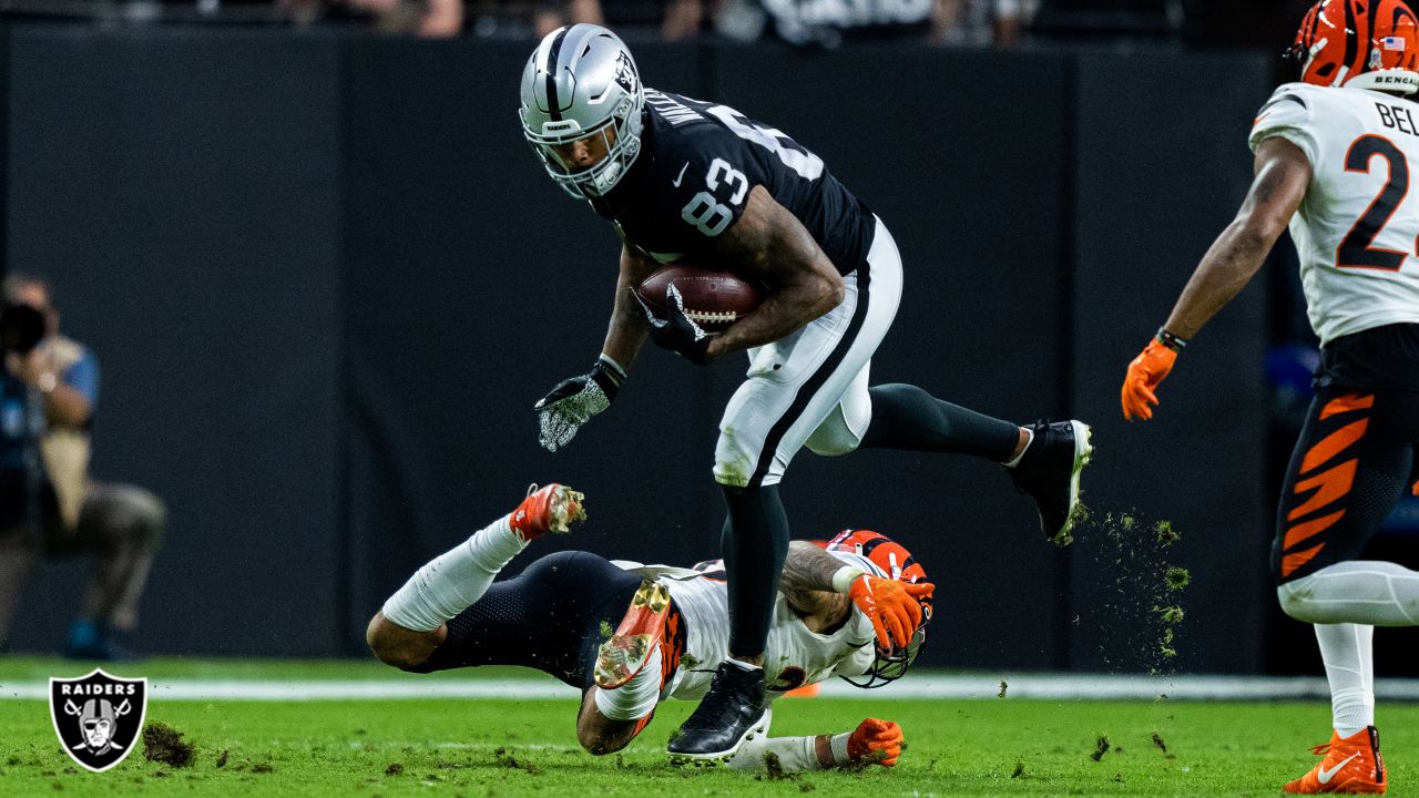 Darren Waller honored as Raiders' Walter Payton NFL Man of the Year nominee  in pregame celebration