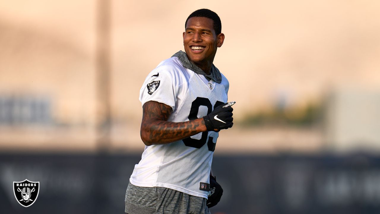 Darren Waller honored as Raiders' Walter Payton NFL Man of the Year nominee  in pregame celebration