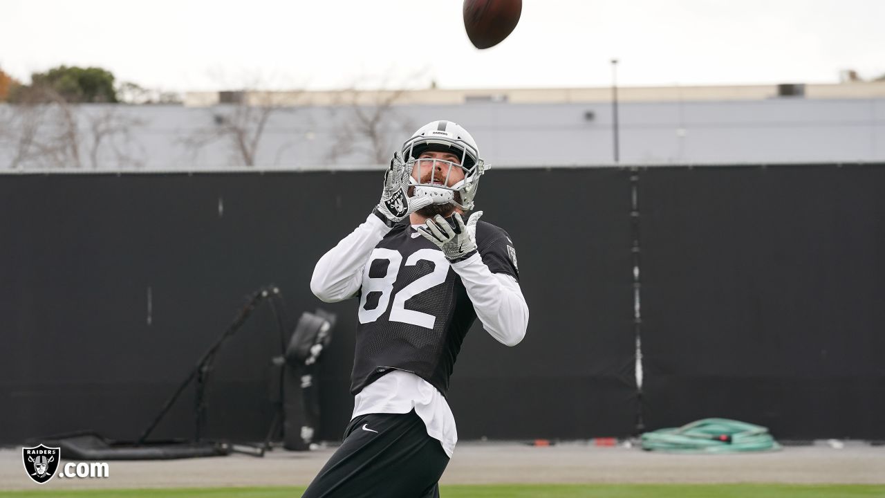 Raiders TE Darren Waller answers questions in Reddit AMA session