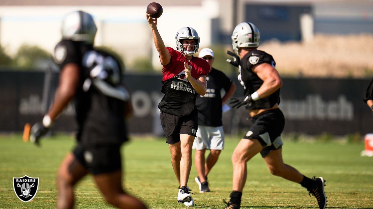 Raiders' Derek Carr: Will QB Play vs. Rams in Preseason?