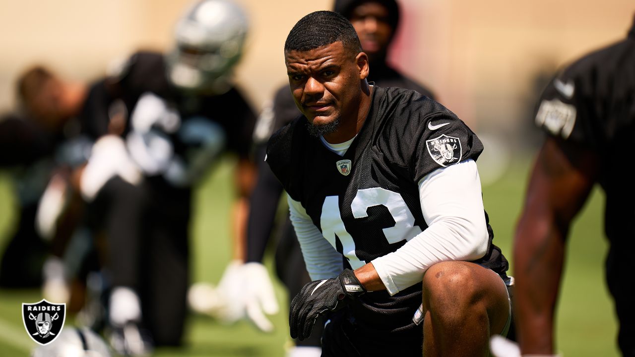 Raiders OTAs: Brown, Deablo Rotating Next to Denzel Perryman