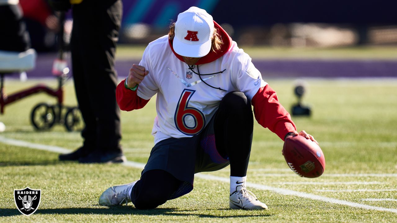 AFC punter AJ Cole of the Las Vegas Raiders (6) during the first half of  the Pro Bowl NFL football game, Sunday, Feb. 6, 2022, in Las Vegas. (AP  Photo/Rick Scuteri Stock