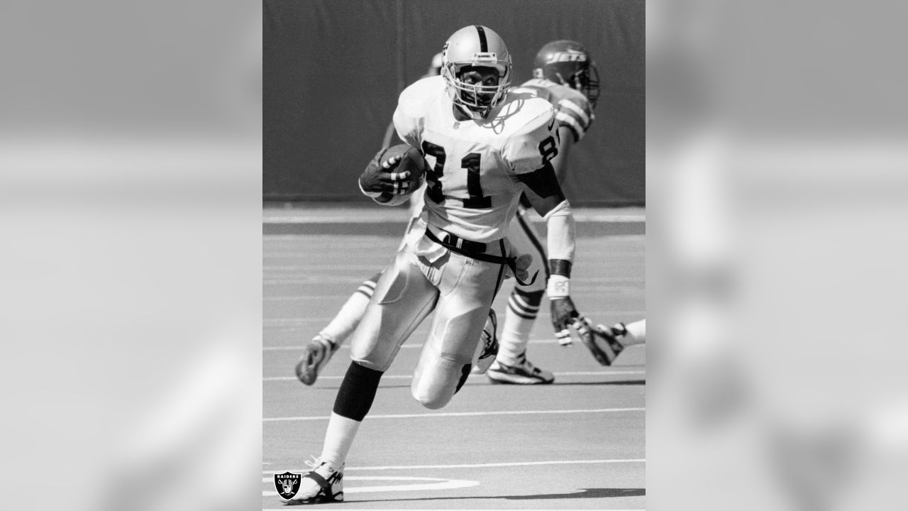 On This Date in Raiders History: Tim Brown inducted into the Hall of Fame