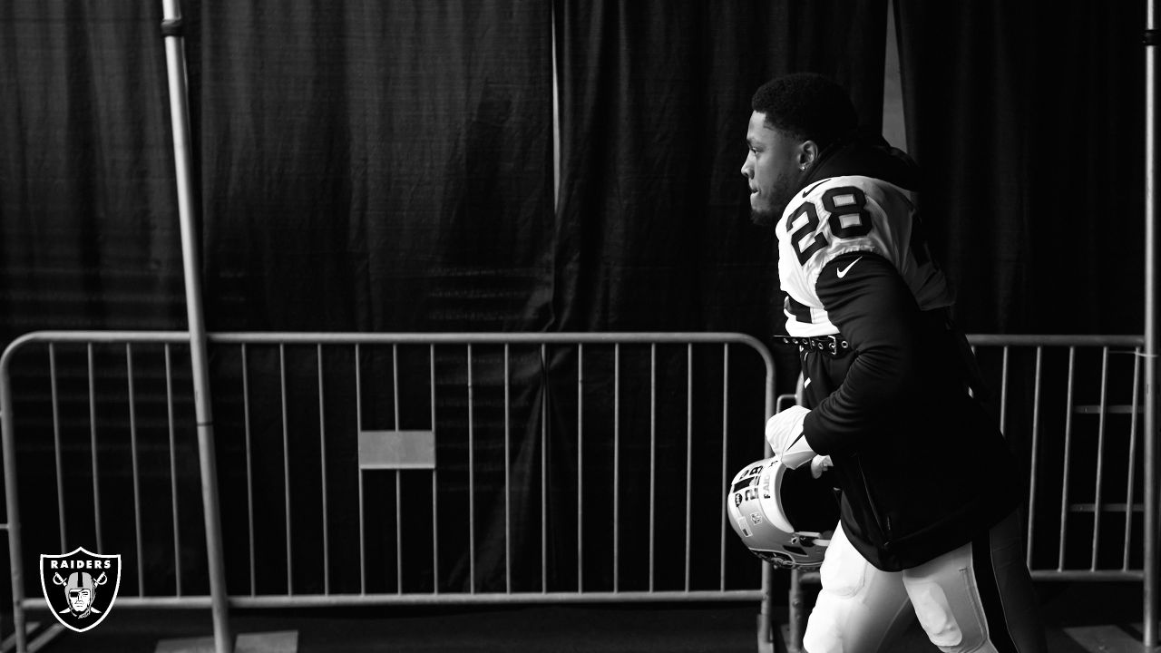 Silver and Black and White: Raiders vs. Bengals - Wild Card