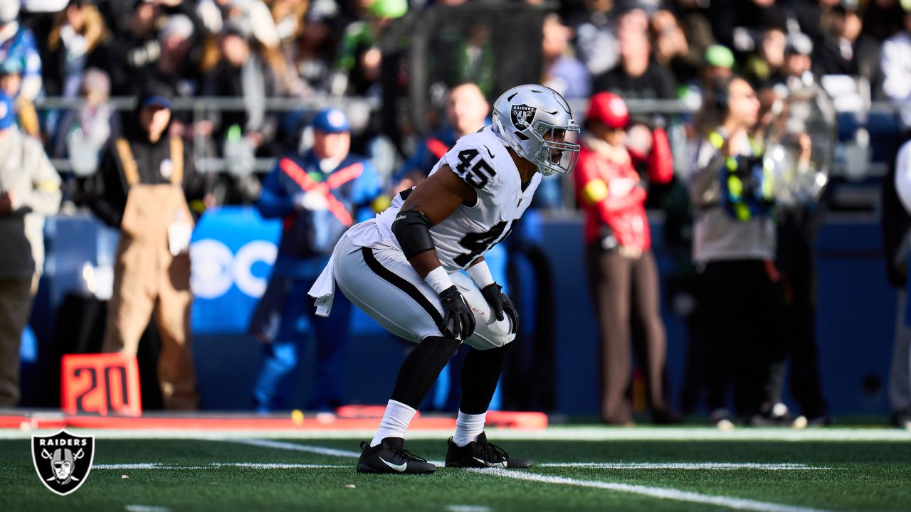 Josh Jacobs is Luckily Back with the Raiders and Immediately Soars Up 2023  Fantasy Football Draft Boards - Bleacher Nation