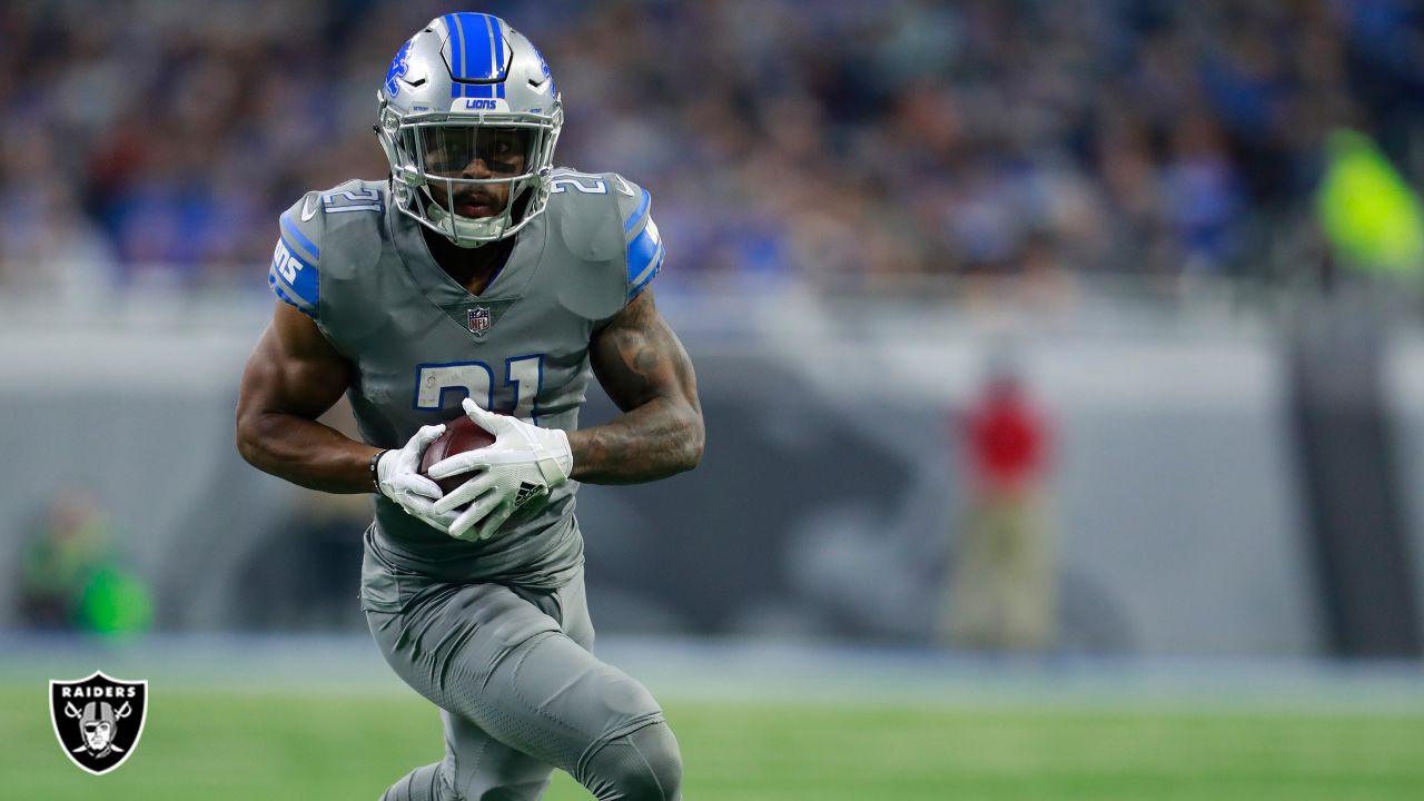 AP source: Lions releasing running back Kerryon Johnson