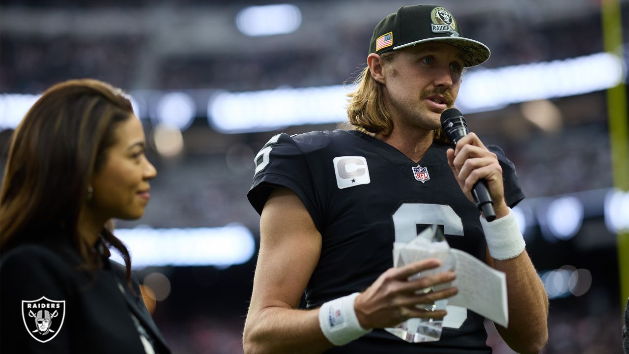 AJ Cole honored pregame for nomination as Raiders' Walter Payton