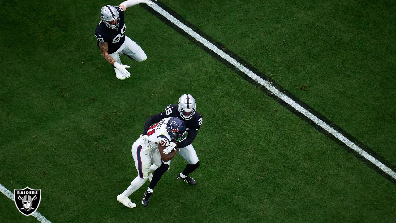 \ud83d\udcf8 Game Photos | Texans at Raiders, Week 7