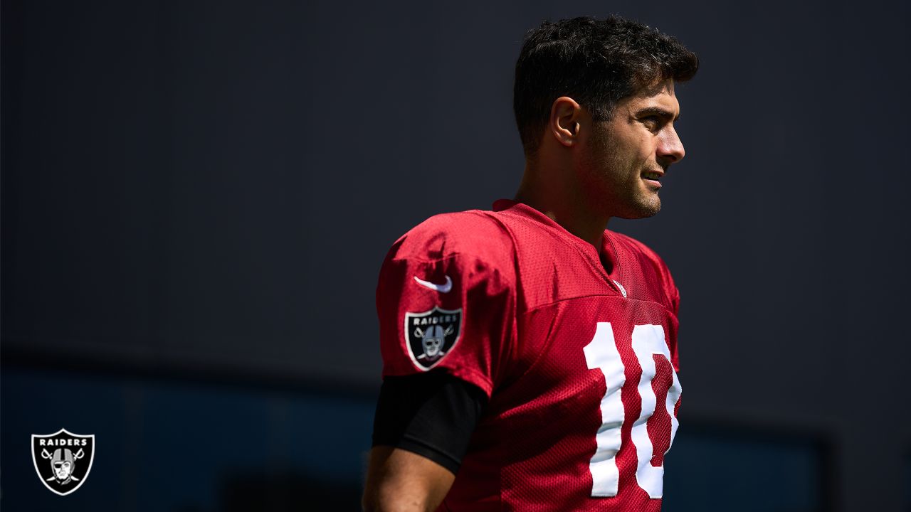 Raiders Mailbag: Why isn't Jimmy Garoppolo targeting middle of tfield? -  Silver And Black Pride