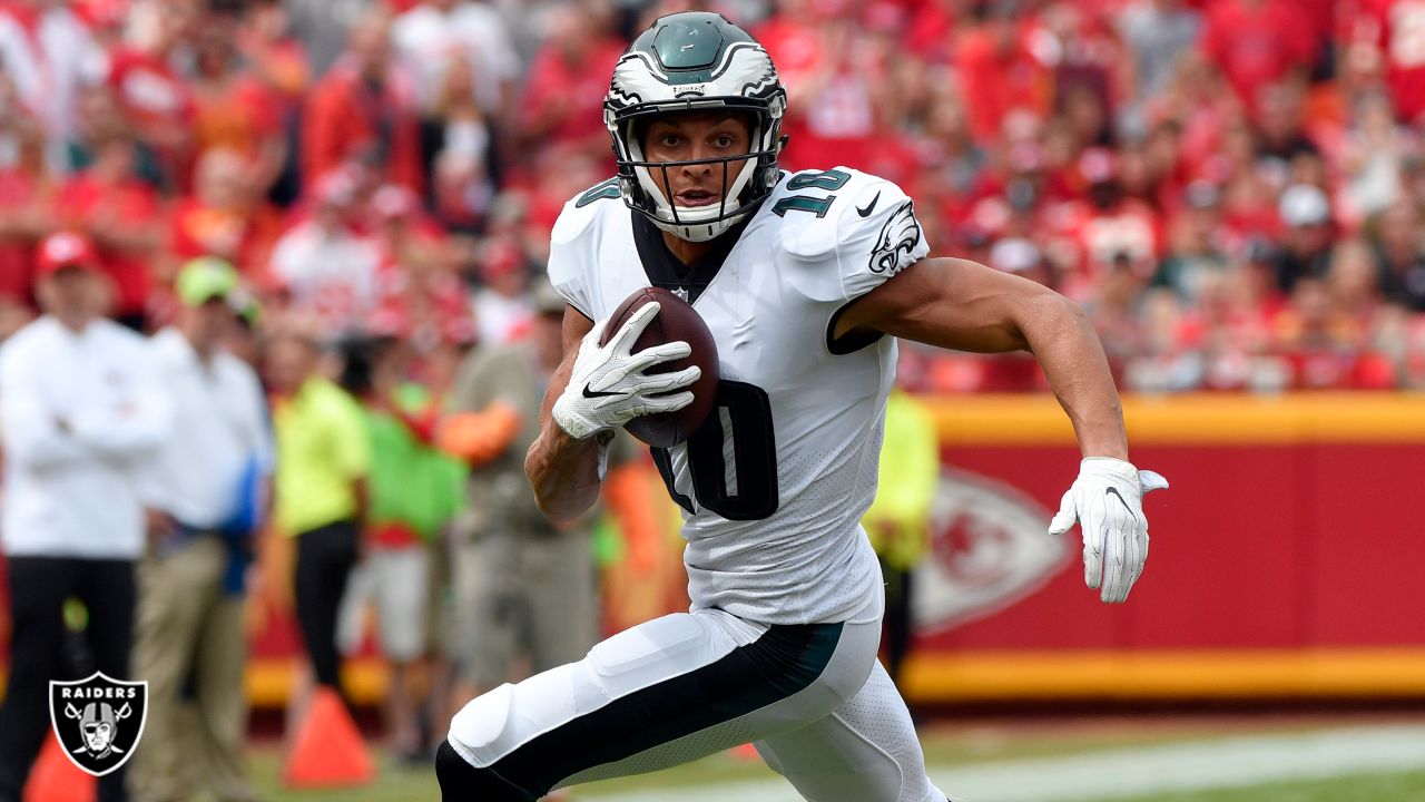 Raiders sign WR Mack Hollins