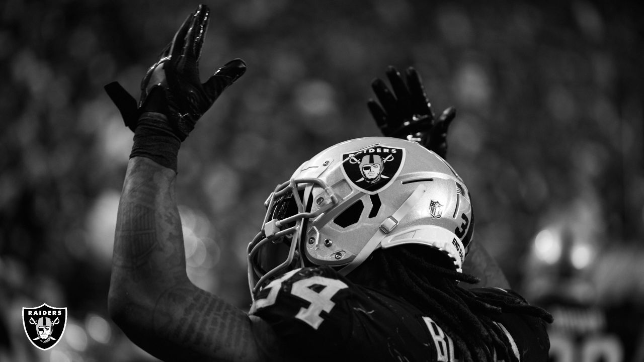 Silver and Black and White: Week 17 vs. 49ers