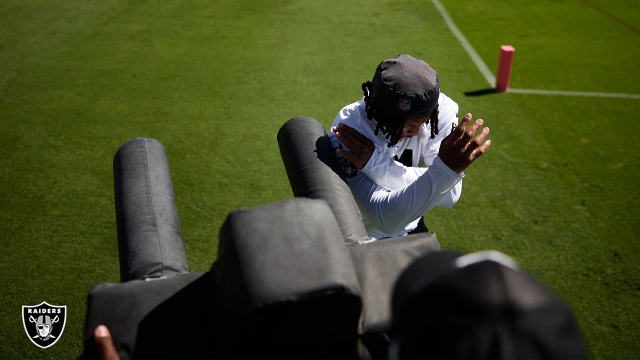 Raiders vs. Chargers Livestream: How to Watch NFL Week 4 Online Today - CNET