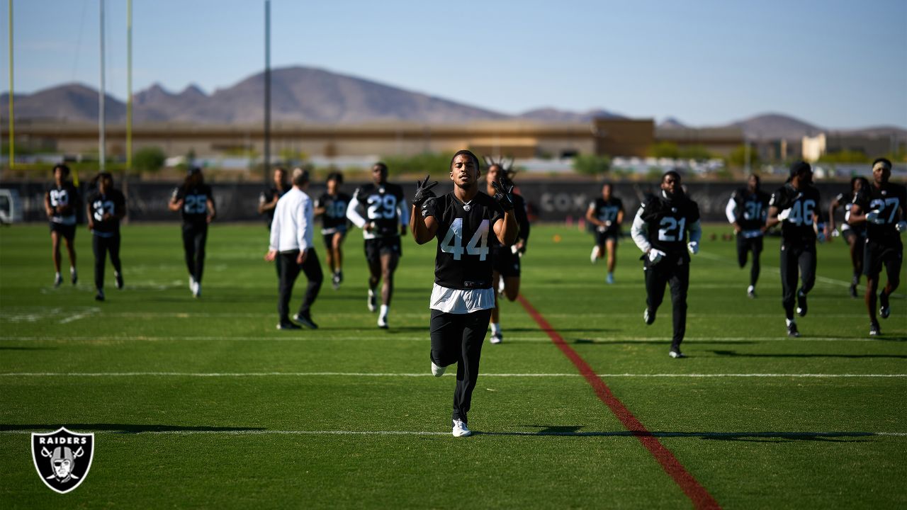 Jakobi Meyers Running with the 1st Team in New England Camp - Pack Insider