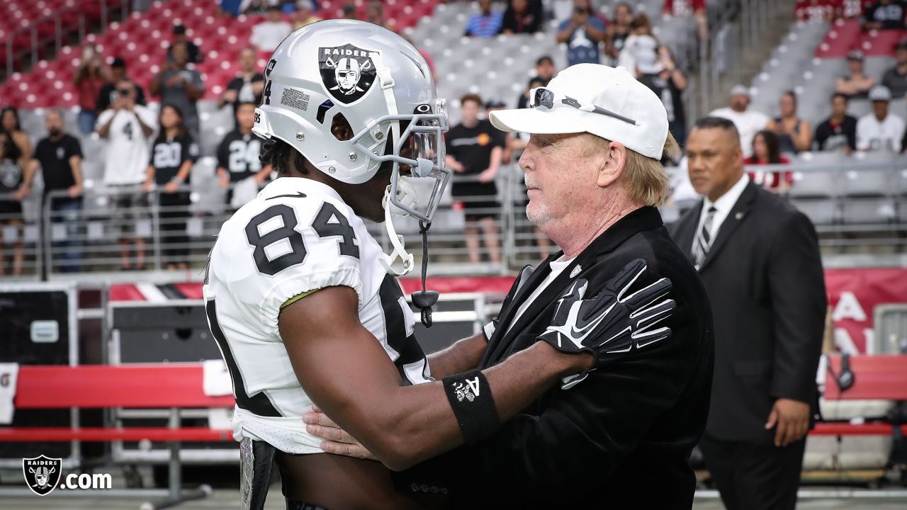 Oakland Raiders wide receiver Keon Hatcher (14) celebrates with