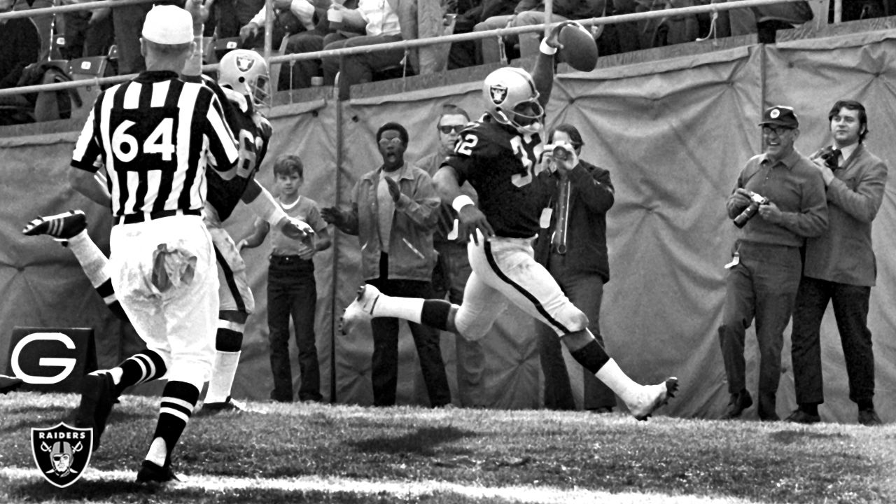 Black Sunday  Oakland raiders football, Oakland raiders images