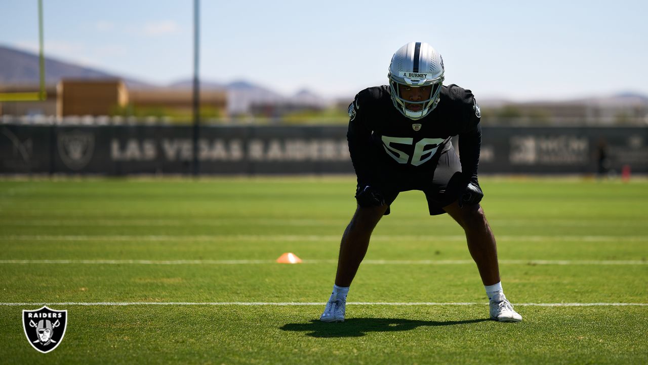 From Las Vegas Raiders training camp: LB Curtis Bolton - Sports